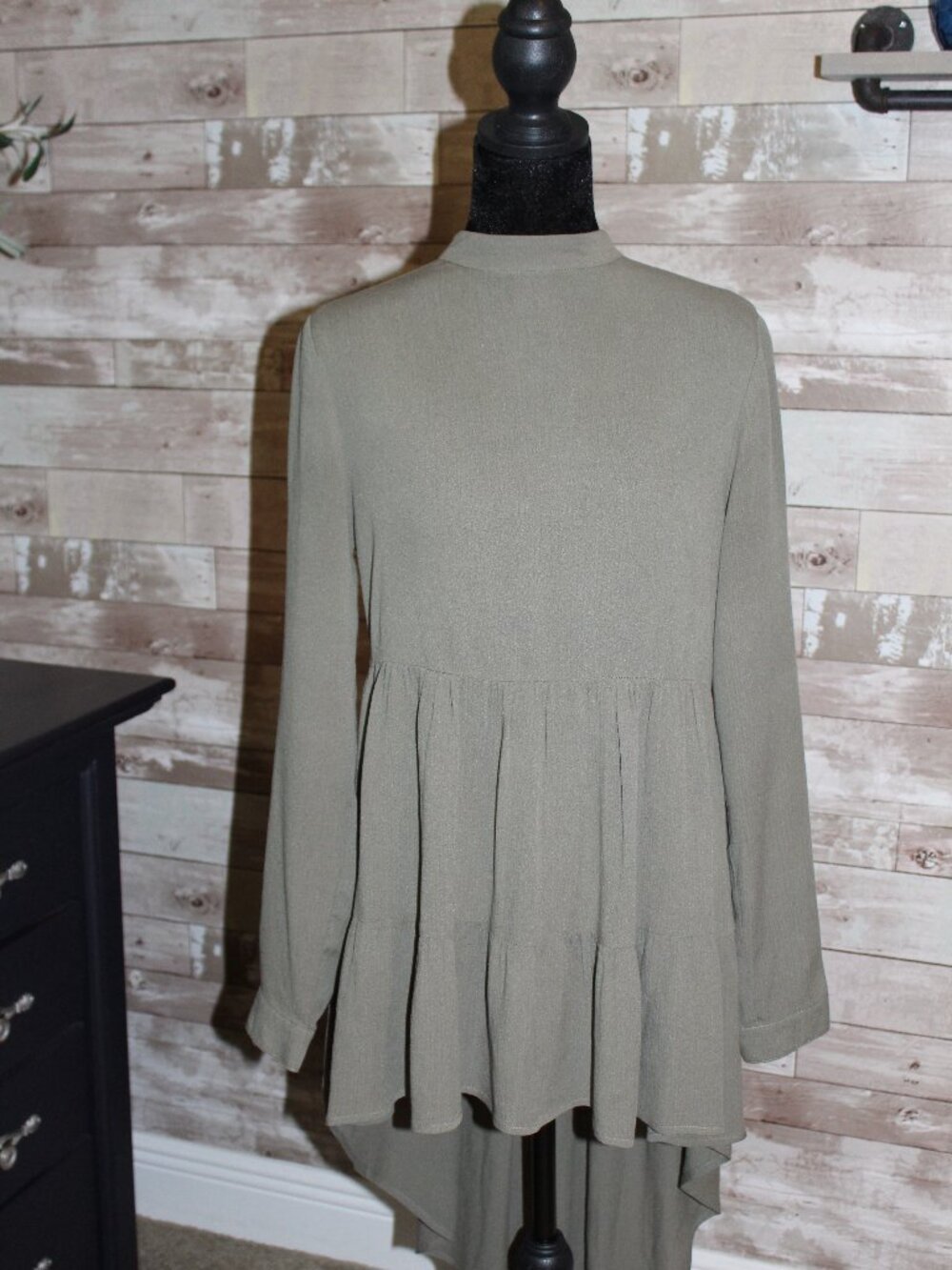 Hi-neck Hi-Low Flowy Top Long Sleeve Classy Fit Bohemian Western Cowgirl